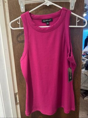 INC International Concepts Ribbed Magenta Crewneck Tank